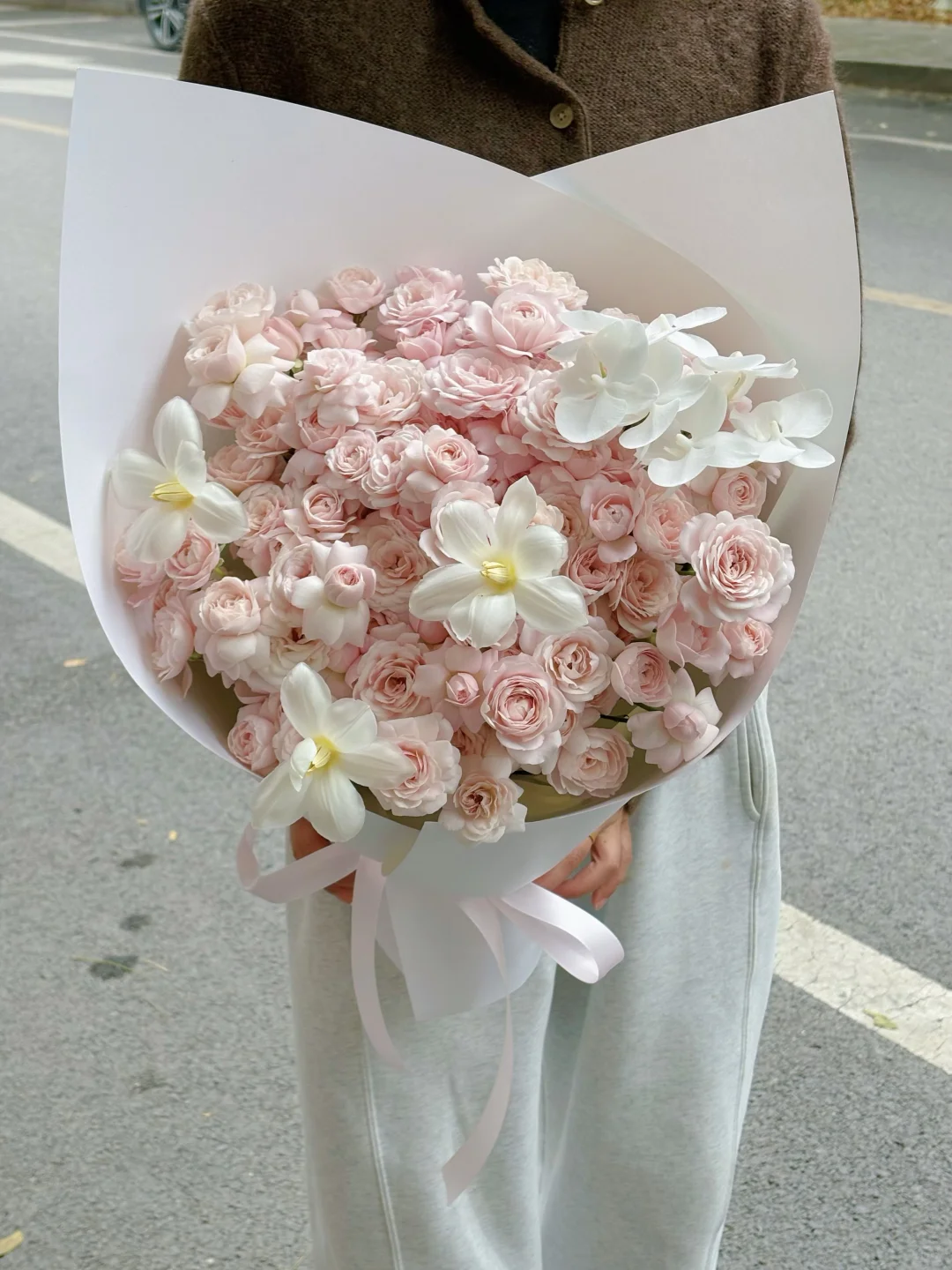 济南花店｜仙子之吻搭配蝴蝶兰，少女心满满