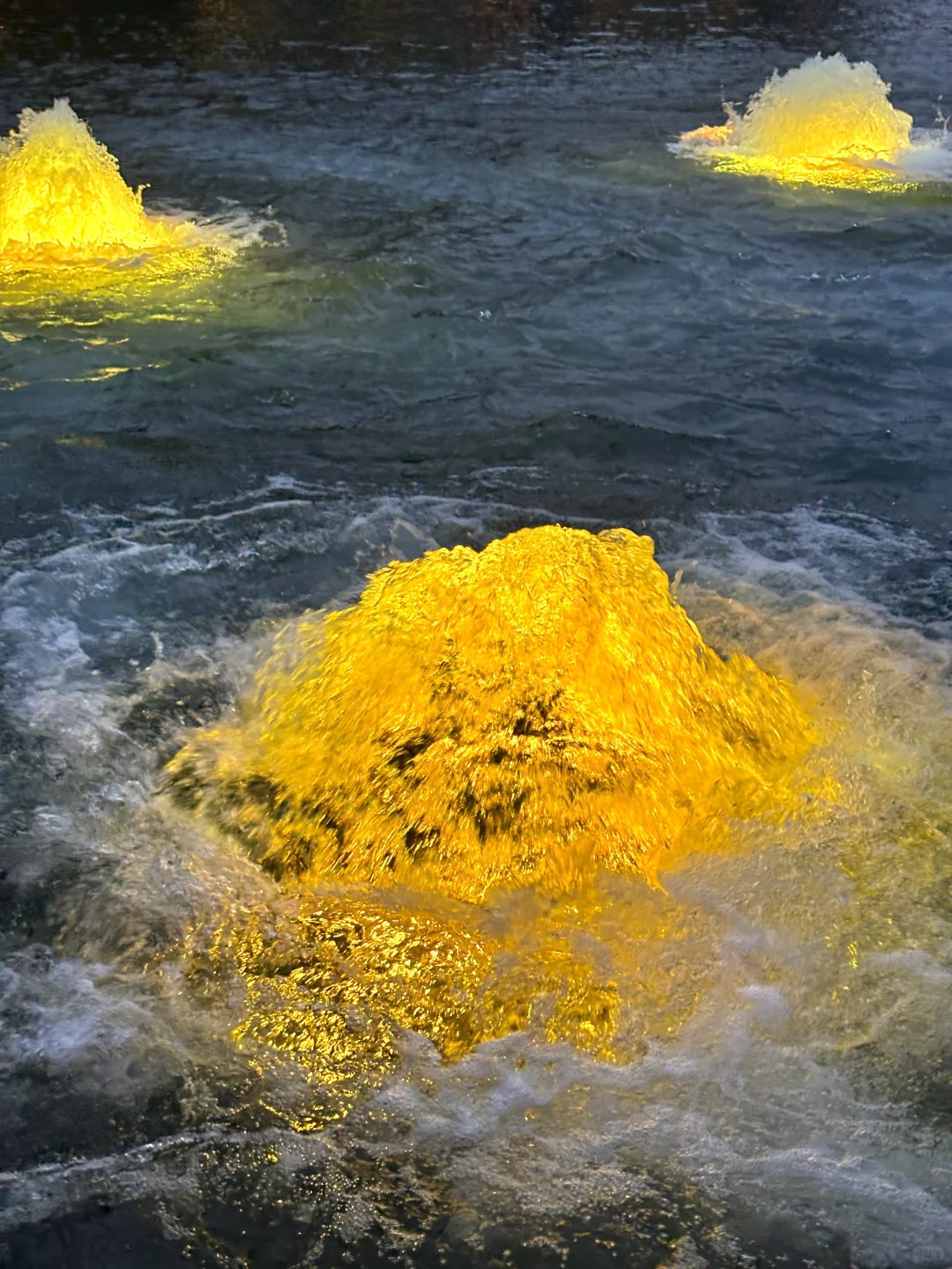 没来章丘之前，真没见过这样壮观的泉水