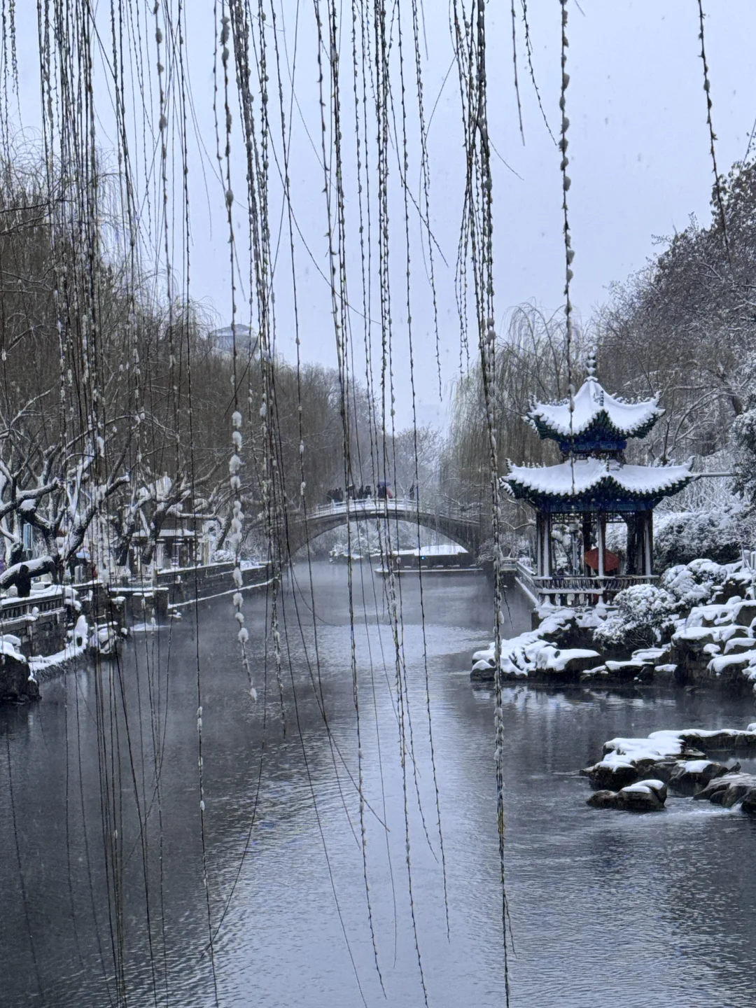 12.13实况！暴雪中的济南杀疯了！美哭😭😭😭