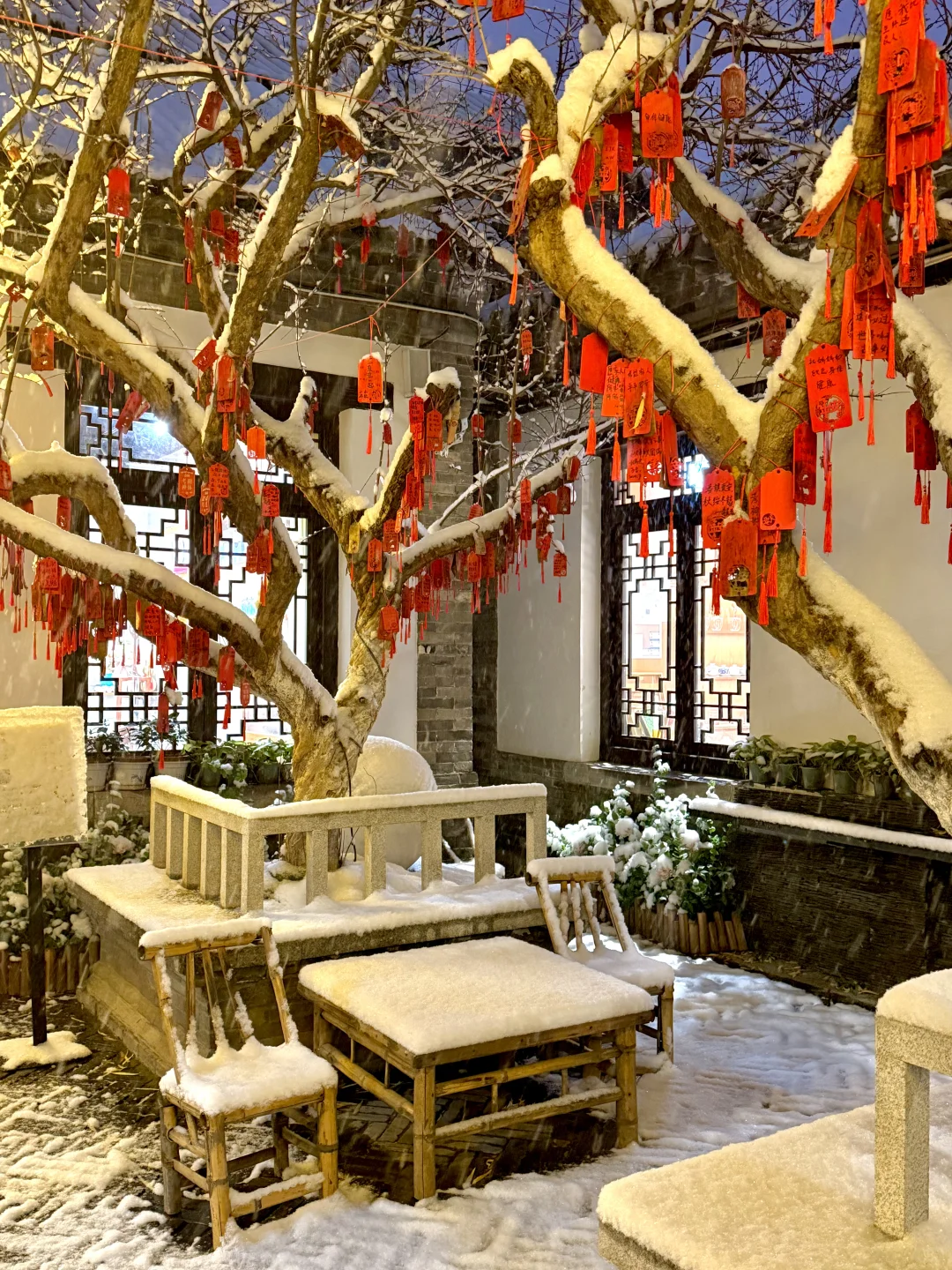 一夜之间！济南便成了济南府。。。（18张Live图！