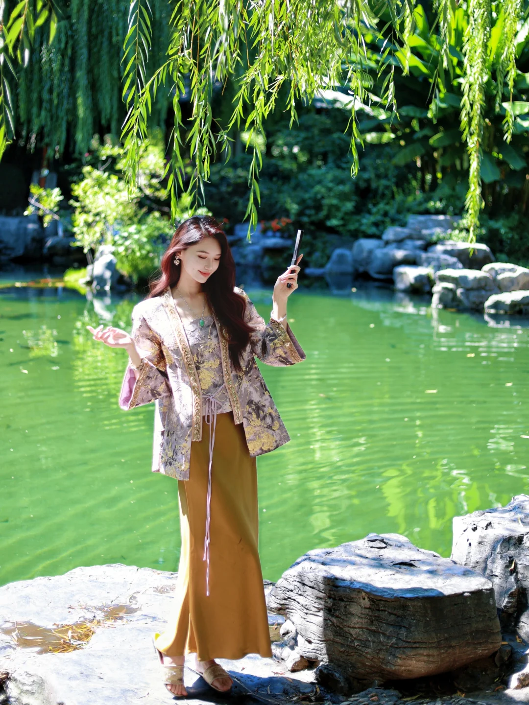 入秋后的济南好美🩵 （趵突泉绝美隐藏机位）