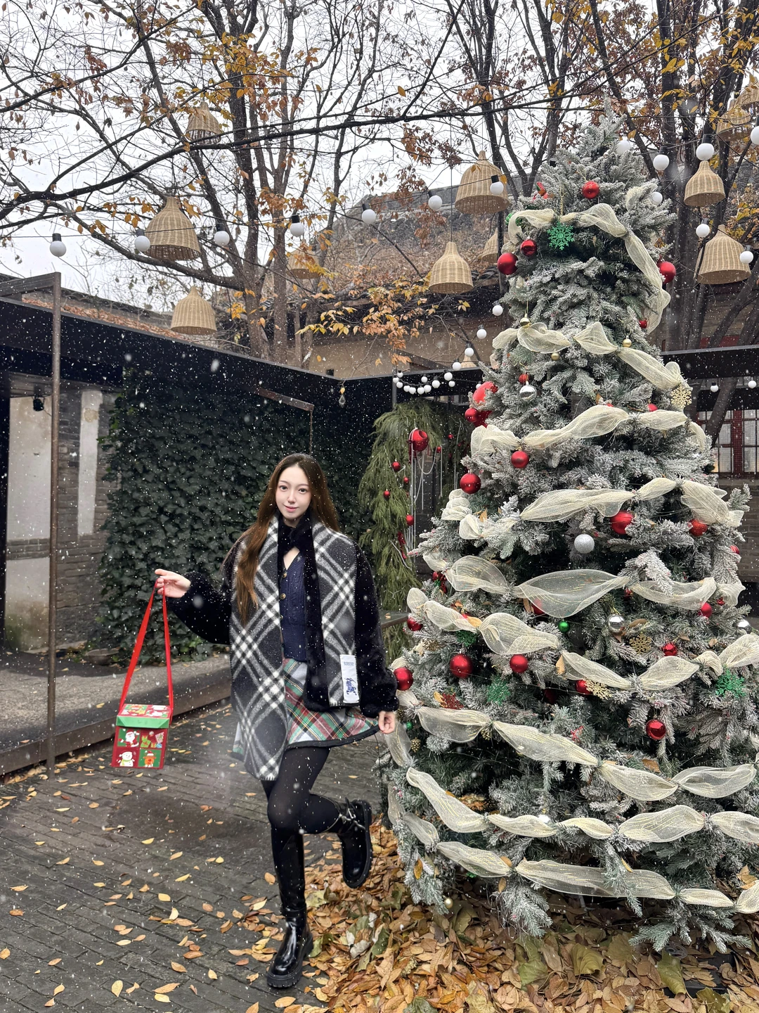 烟台12.13实况！暴雪中的烟台已经美疯了🎄…