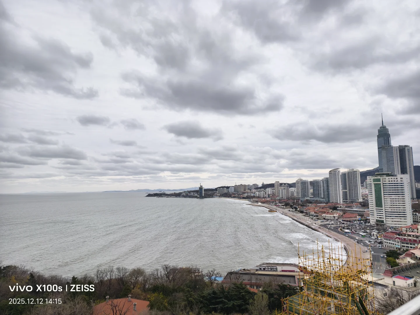 烟台好冷，也好冷清