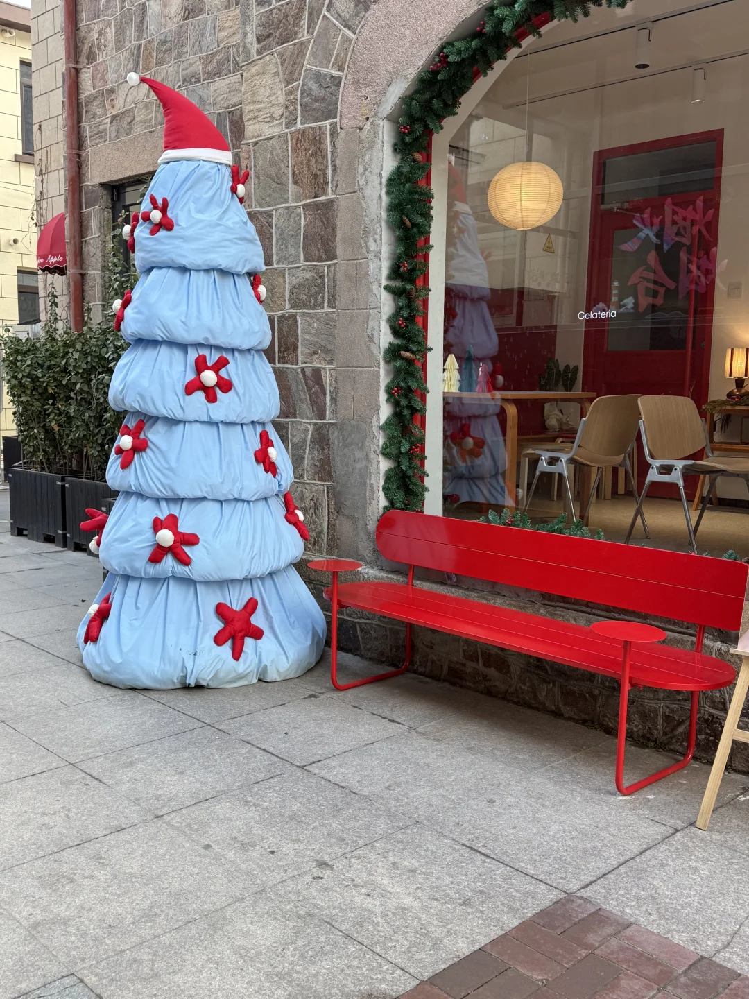 烟台！完全是一个圣诞痛城来的🧐