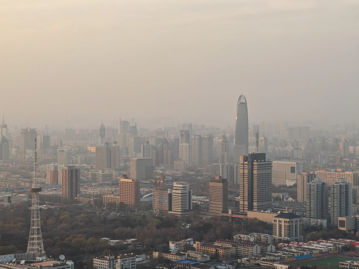 女大学生周末出发济南两天一夜省钱攻略
