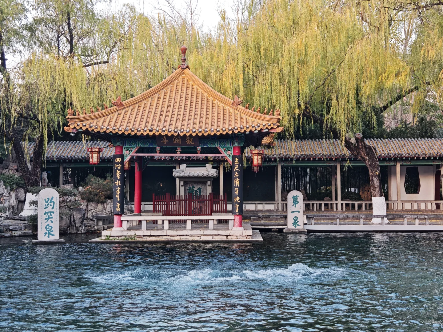 女大学生周末出发济南两天一夜省钱攻略