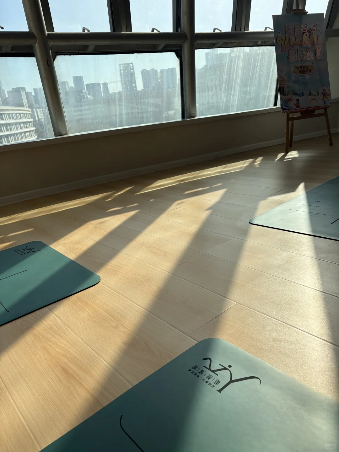 征婚。是征婚，不是脱单。