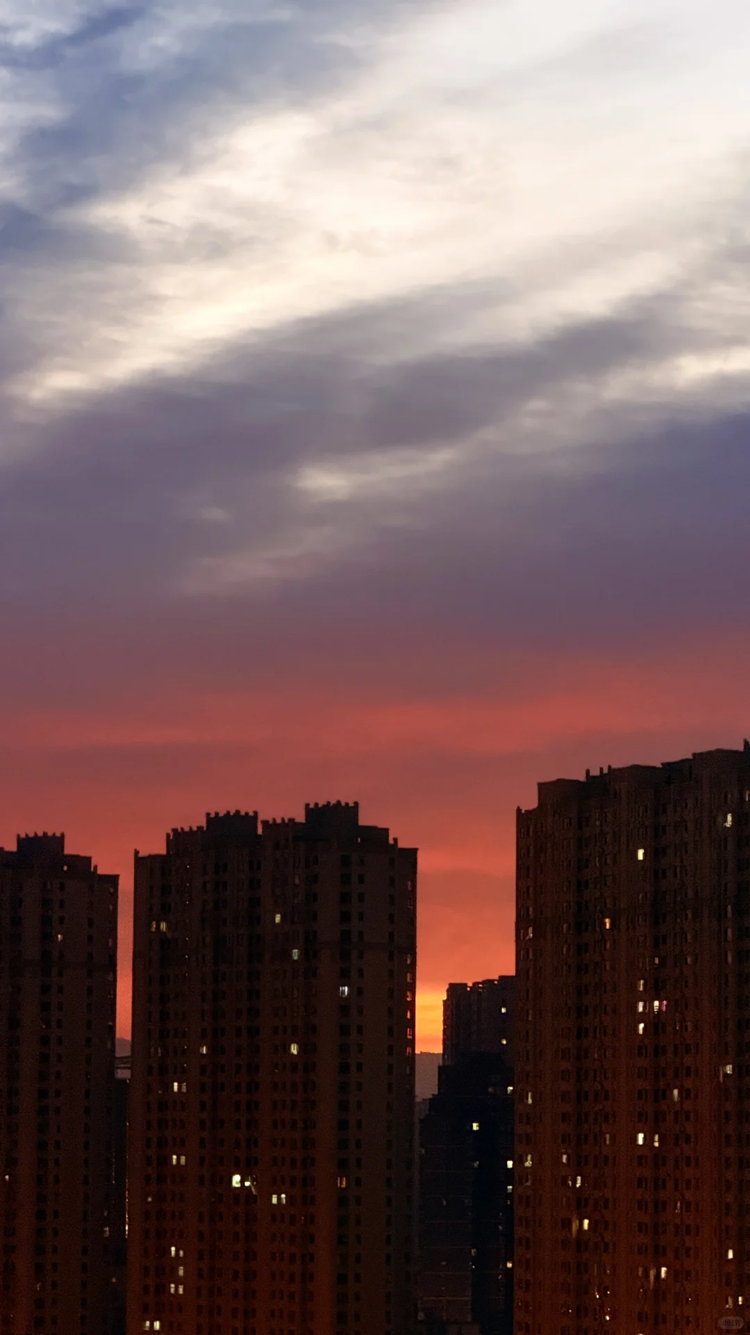 11.20太原｜凌晨6点半朝霞大爆发，美疯啦🔥