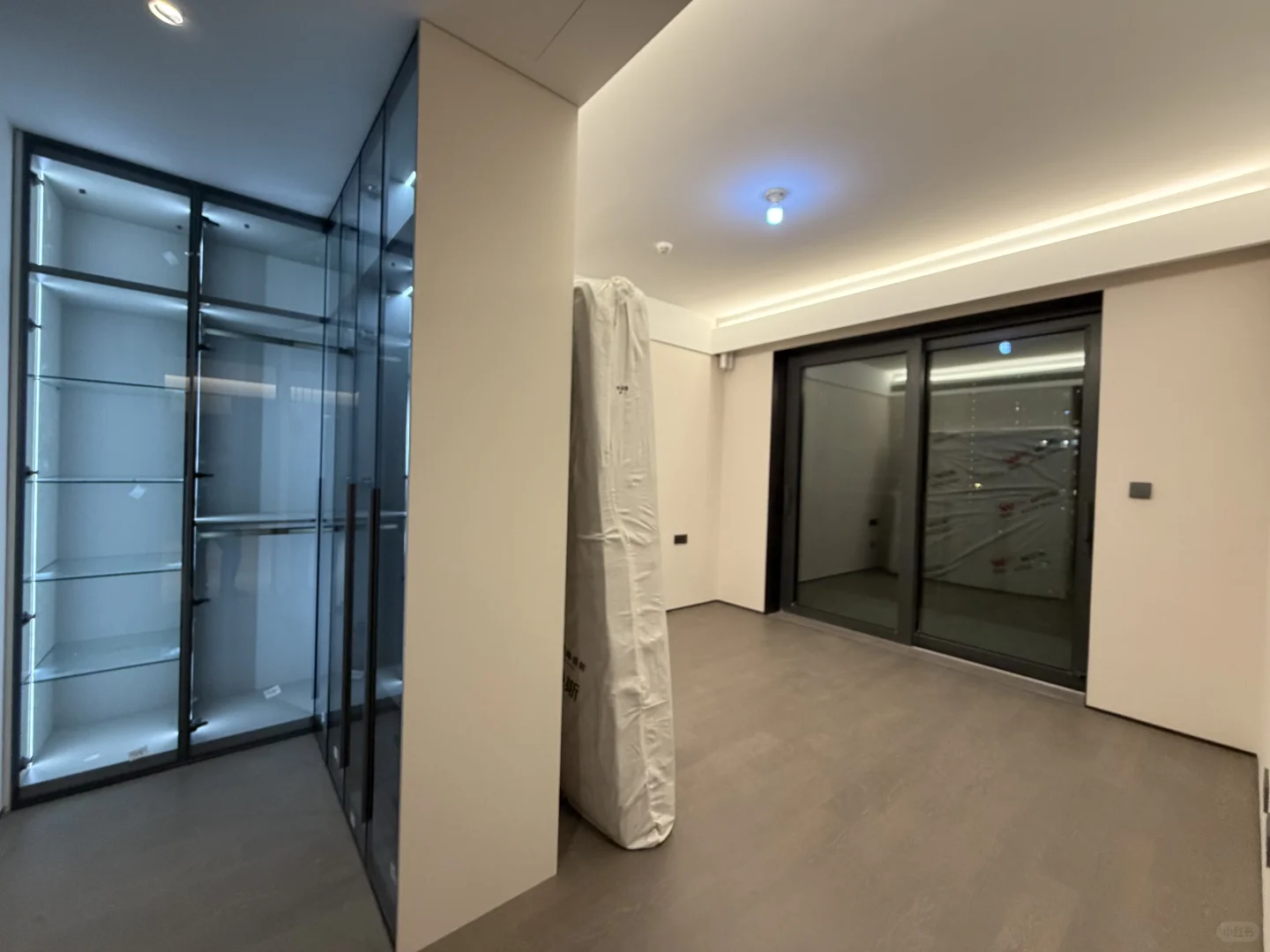 在太原滨河润府租套小姐姐都喜欢落地窗豪宅