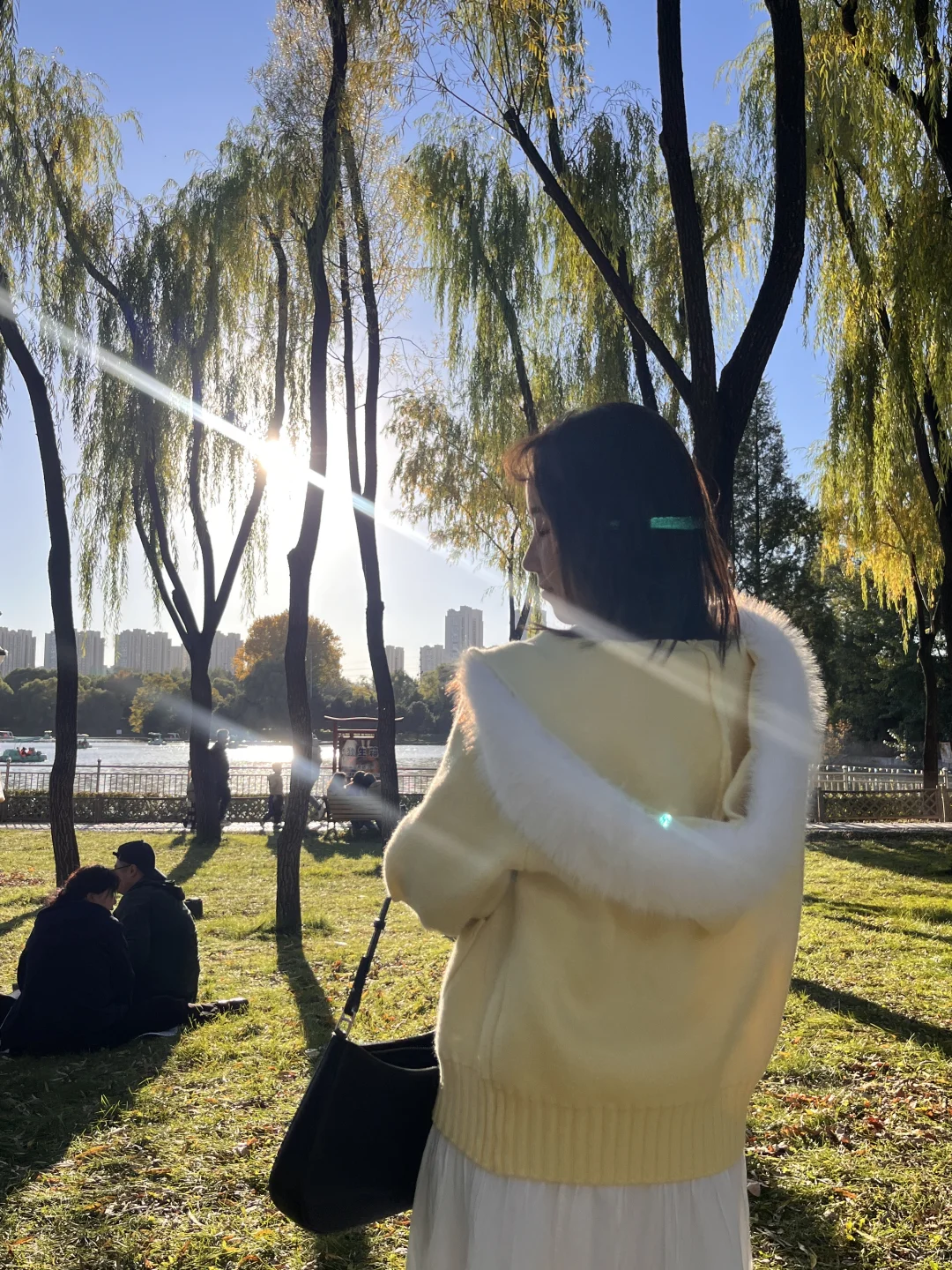 太原森林公园躺平实录｜阳光是最好的滤镜