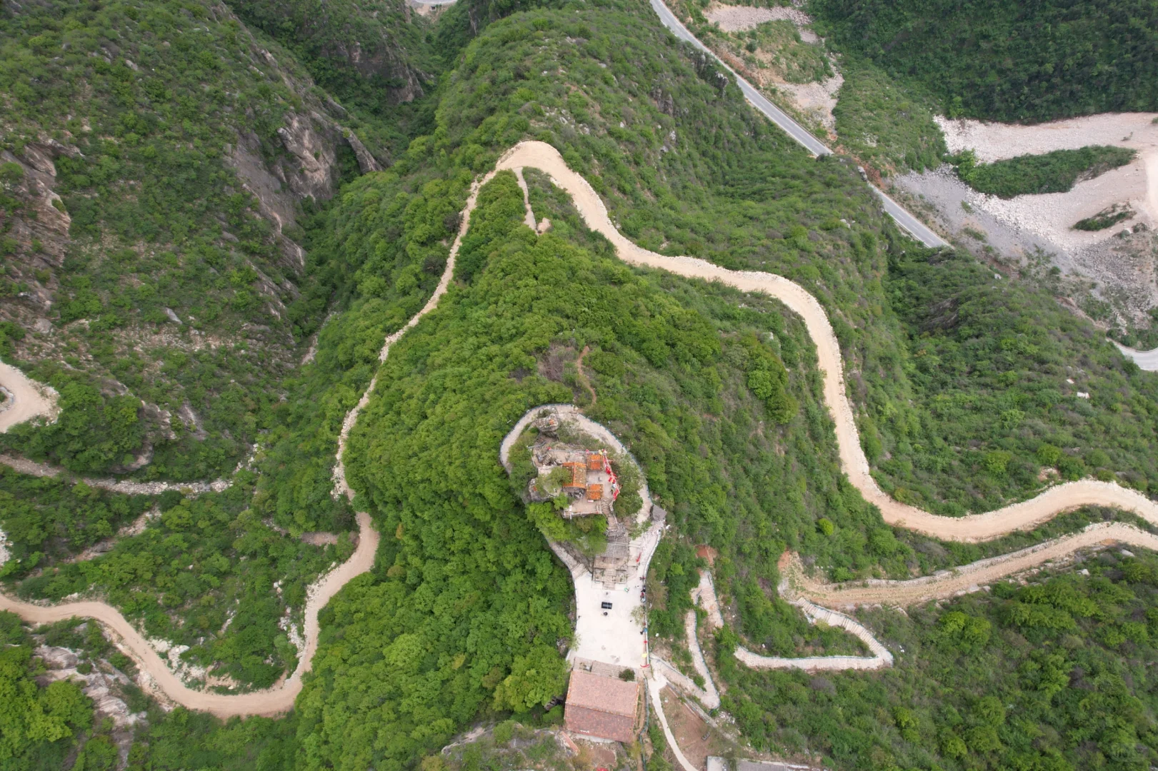 长治壶关太行猫路~天生桥~万佛寺~瑛姑峡
