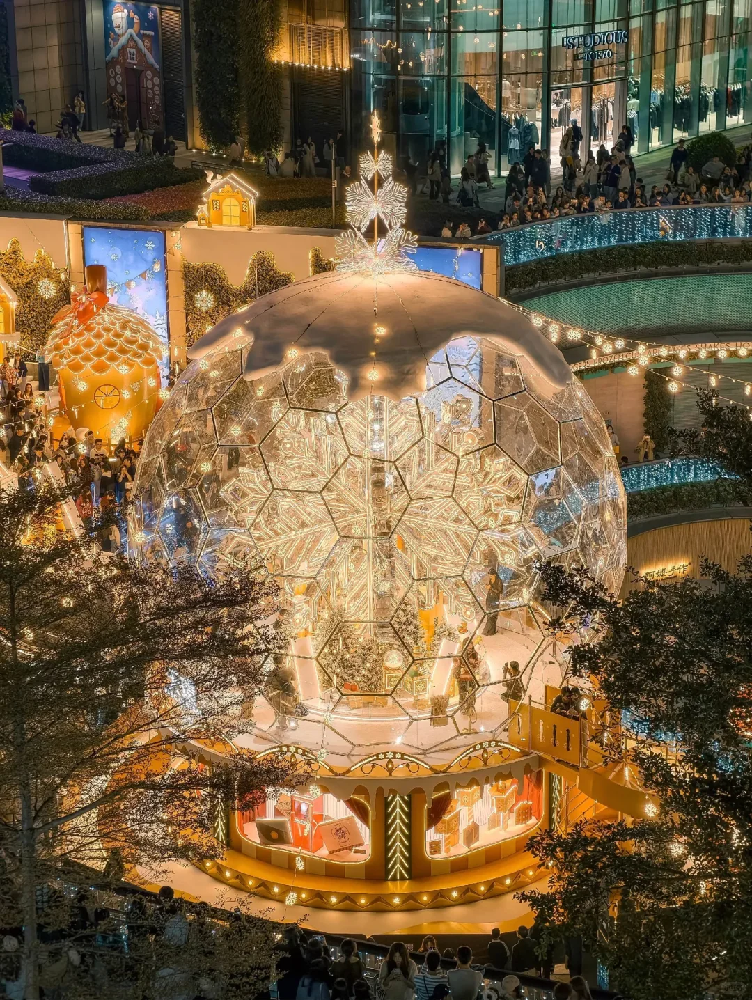 就说广东省长治市的圣诞氛围绝不绝！