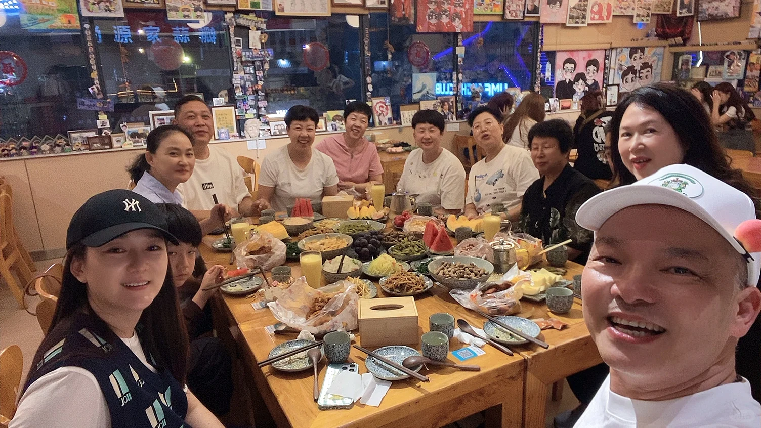 抿圪斗终于吃上了