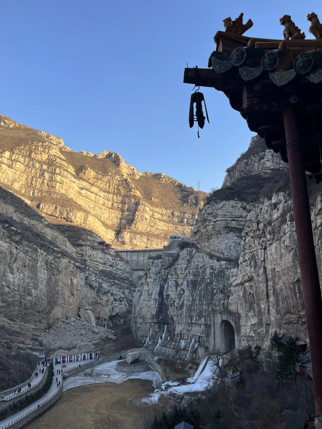 大同好冷！！！