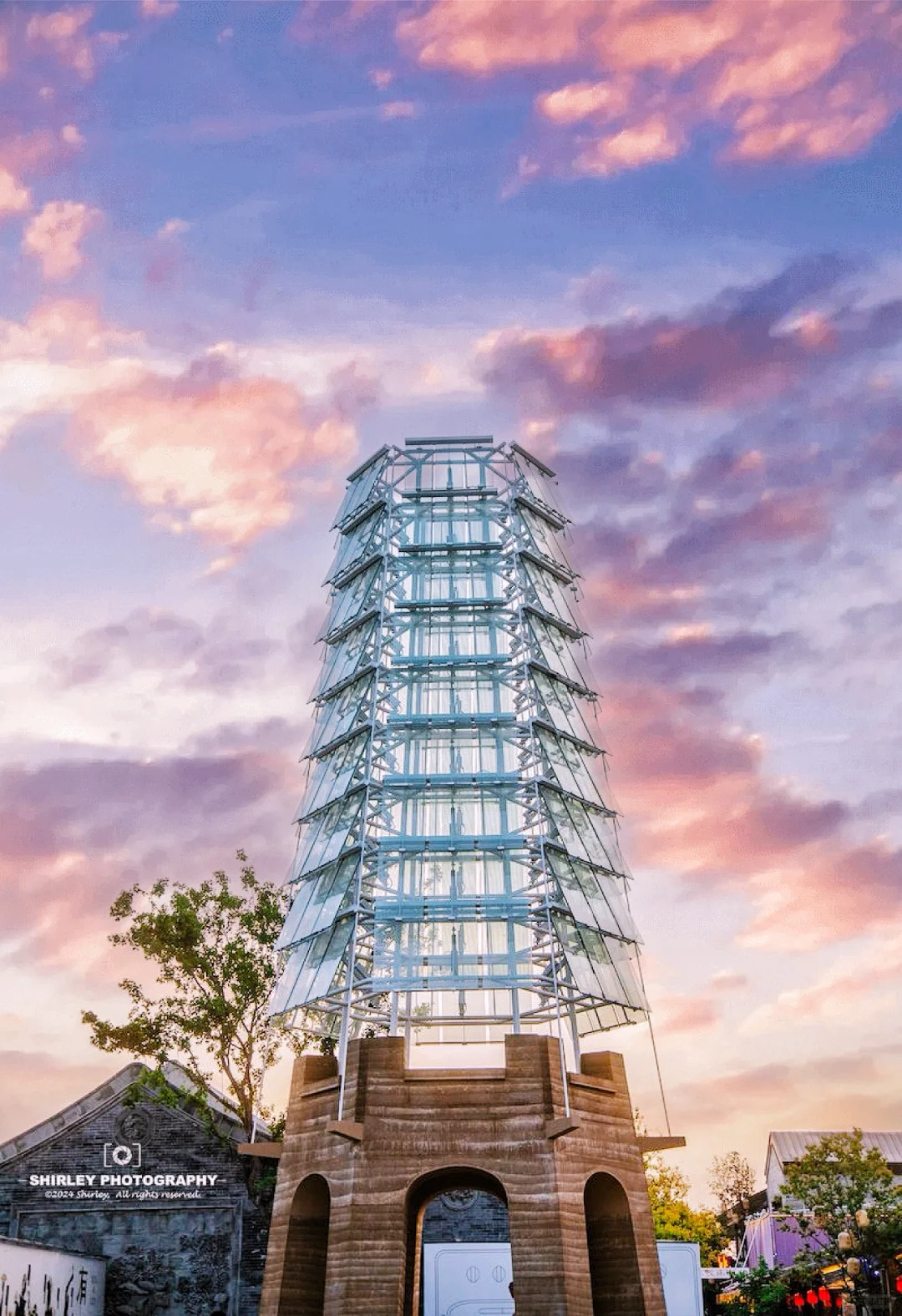 日落后的大同杀疯了❗️别浪费在古城的每一晚