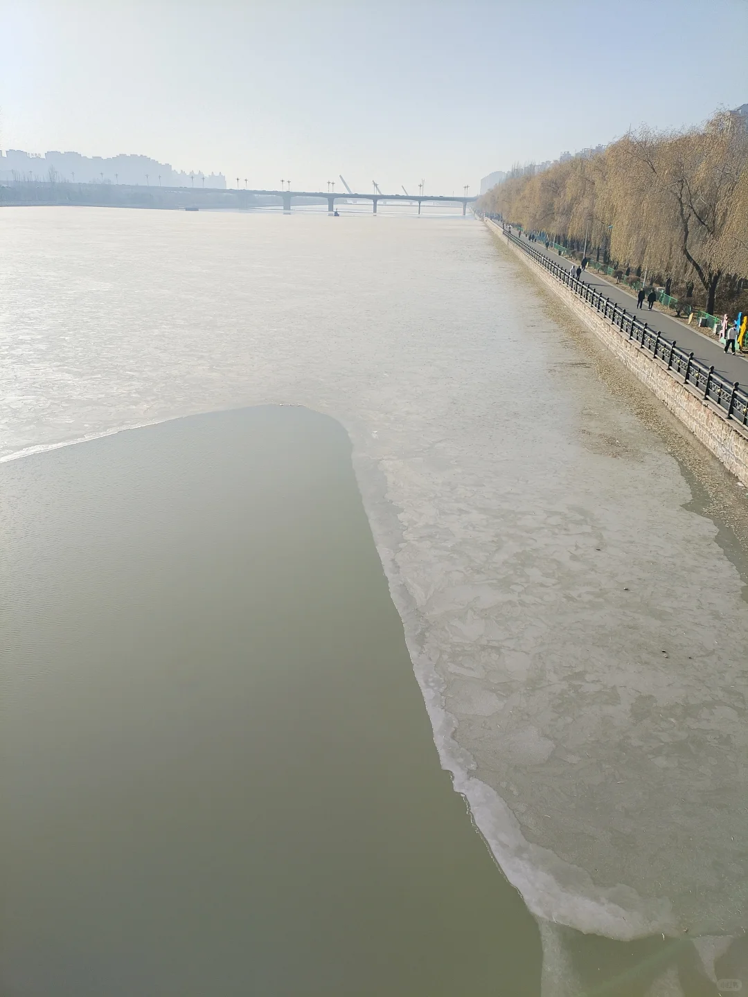 2025年11月28日大同天气状况和穿衣指南