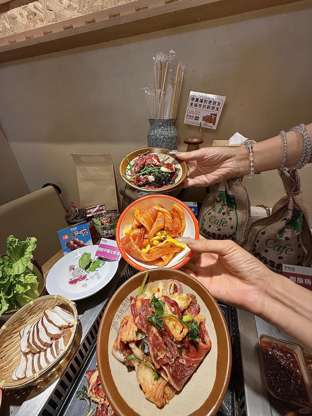 大同新店｜逃往农场里吃肉噜！！！