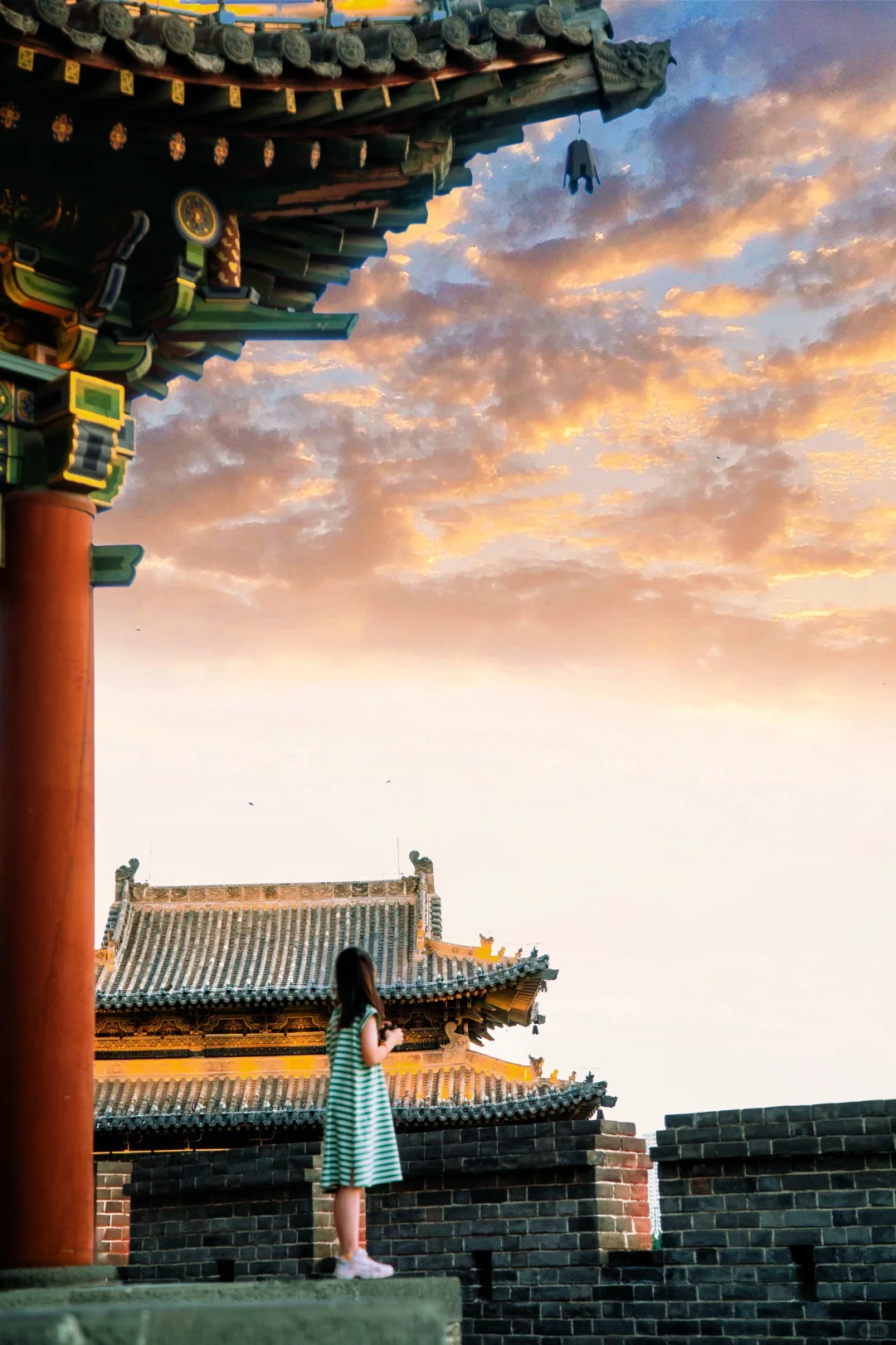 日落后的大同杀疯了❗️别浪费在古城的每一晚