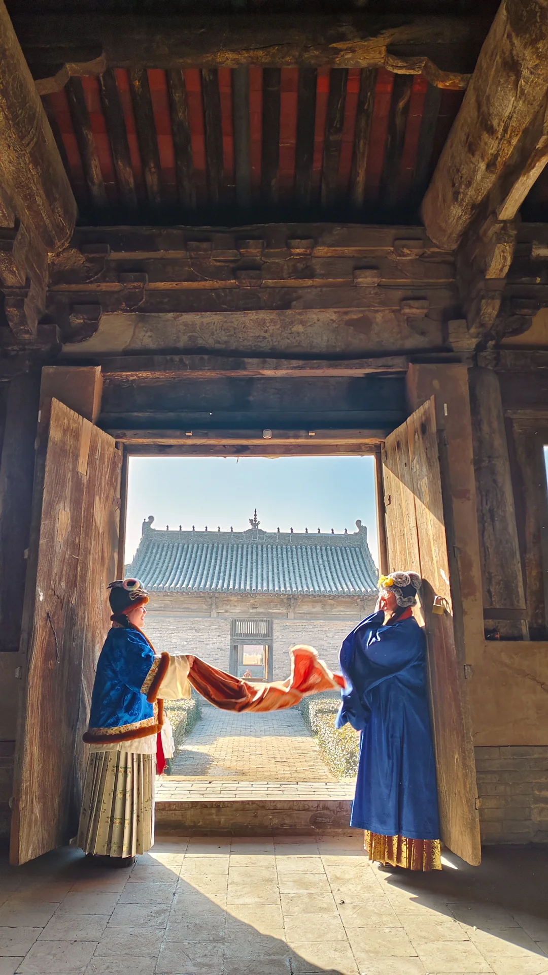 汉服er去看古建，可以得到什么样的照片？