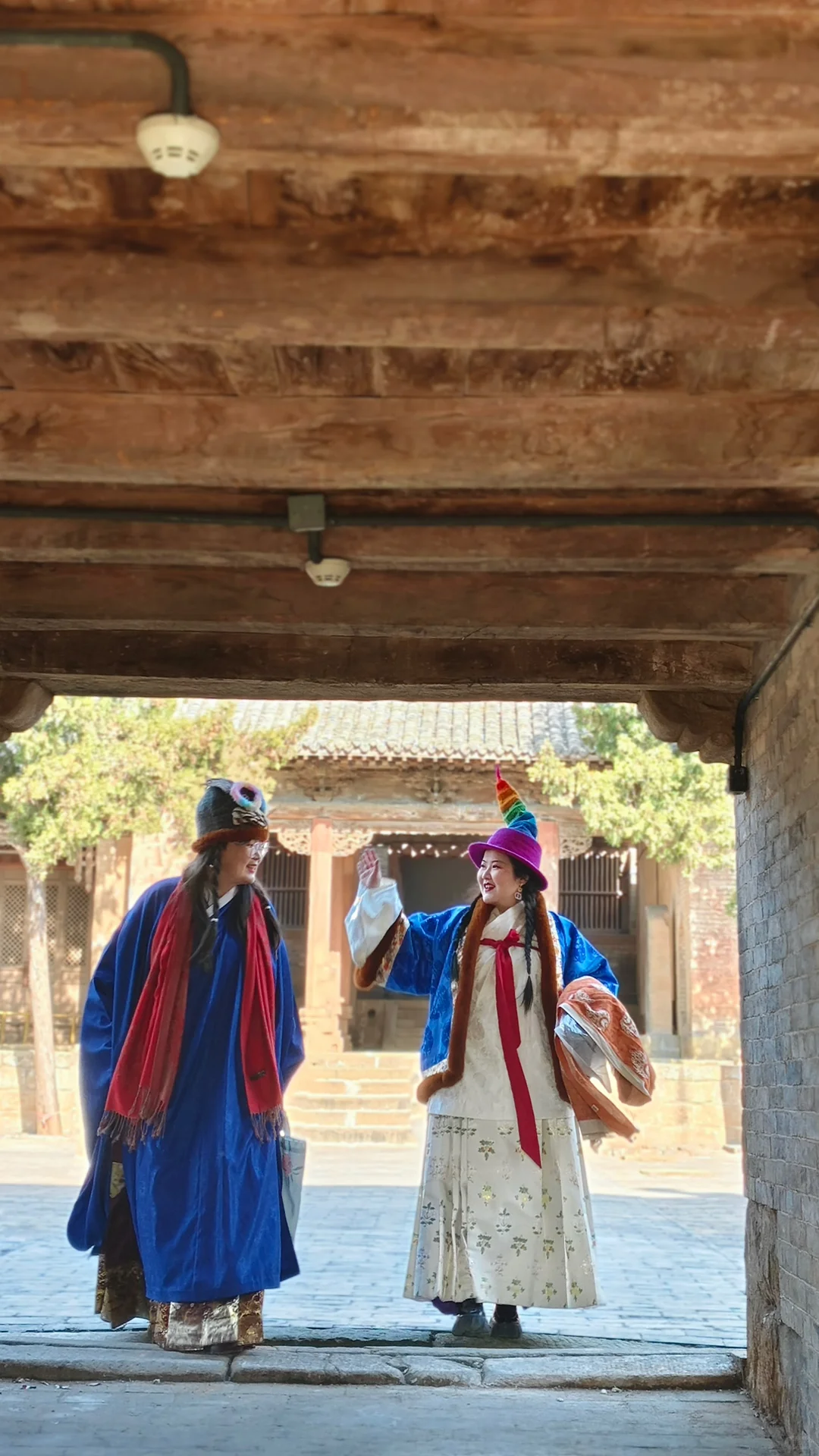 汉服er去看古建，可以得到什么样的照片？