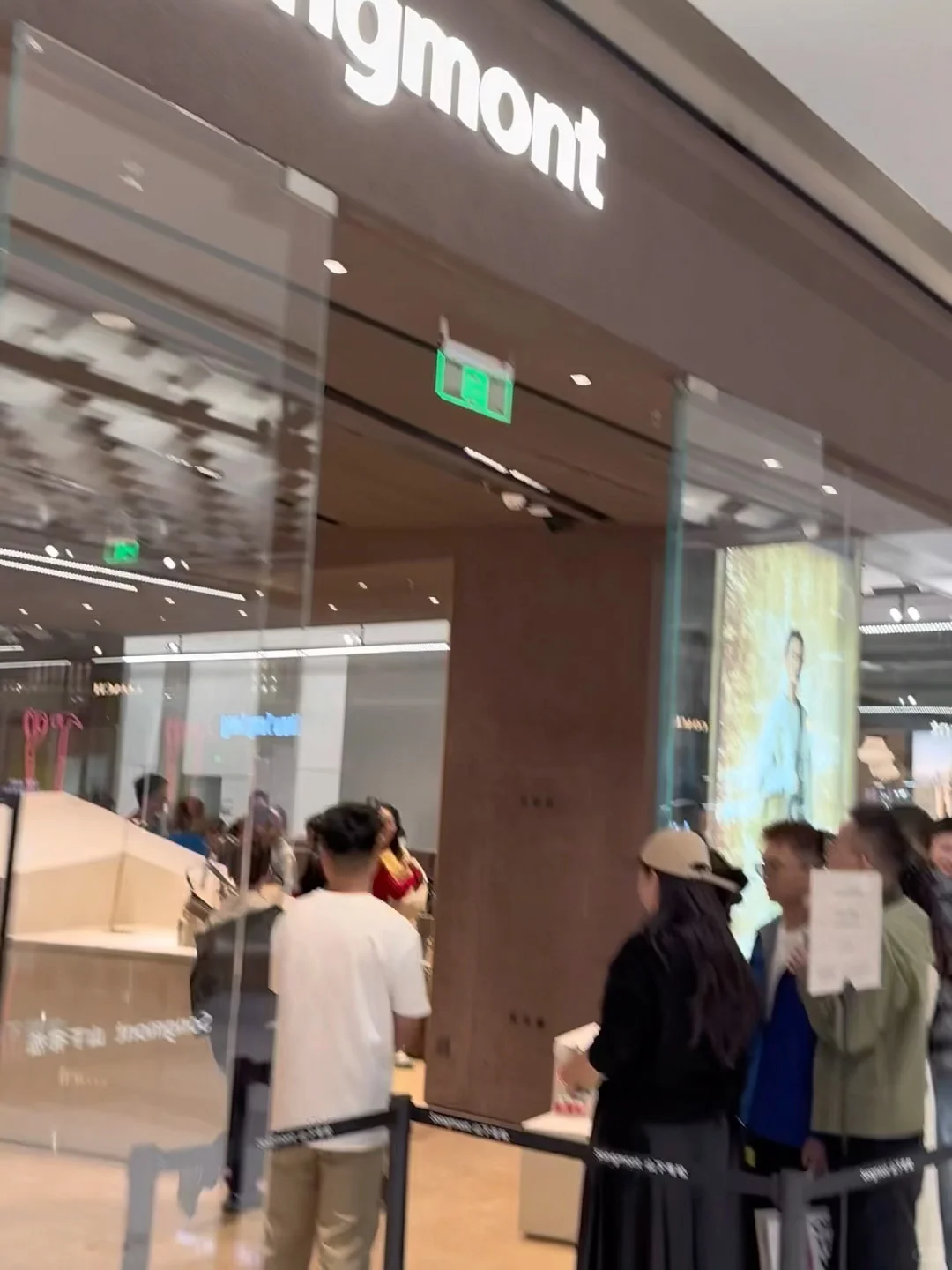 太原土特产是85折的山下有松，这谁忍得住啊