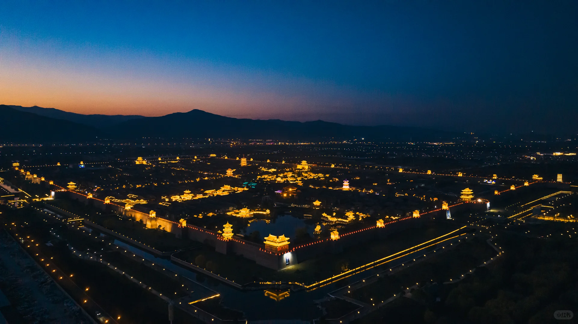 初冬的太原古县城