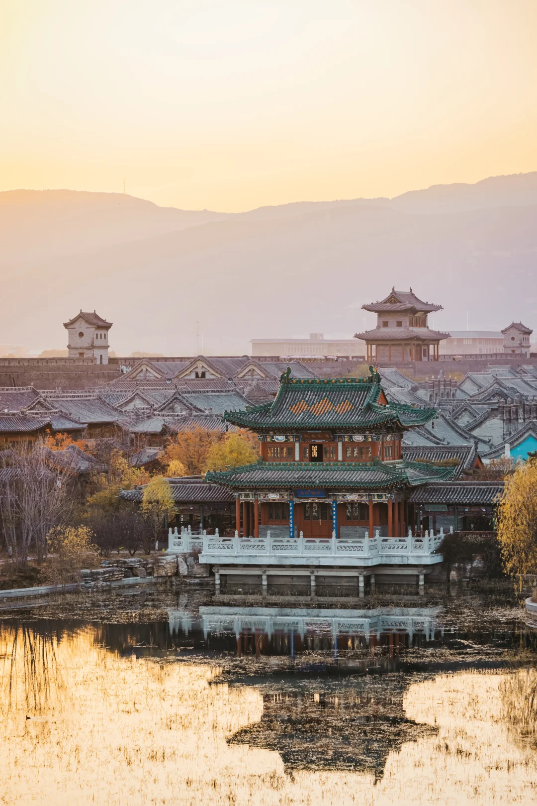 初冬的太原古县城