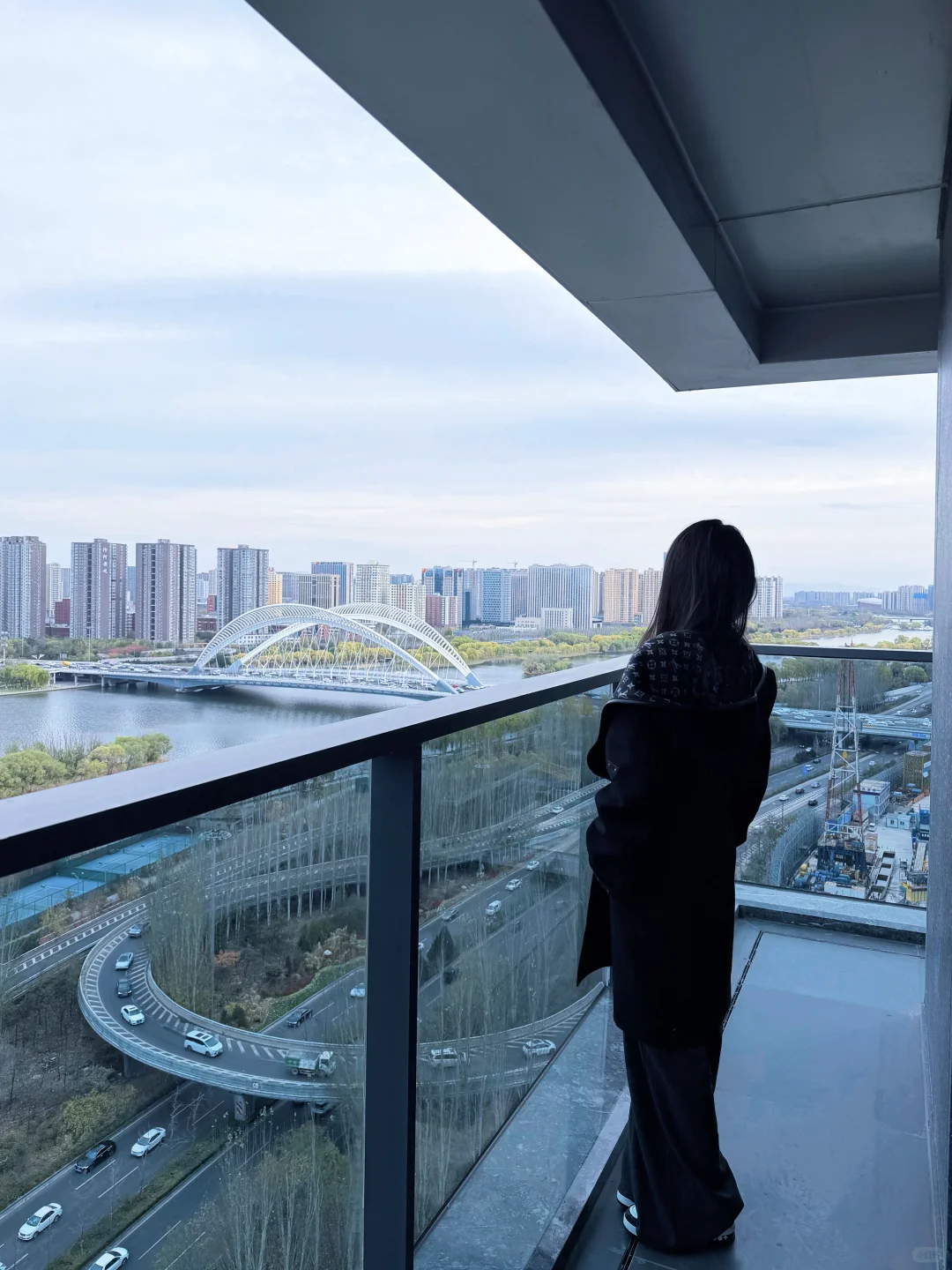 太原交房！大平层真的把汾河焊在窗外了