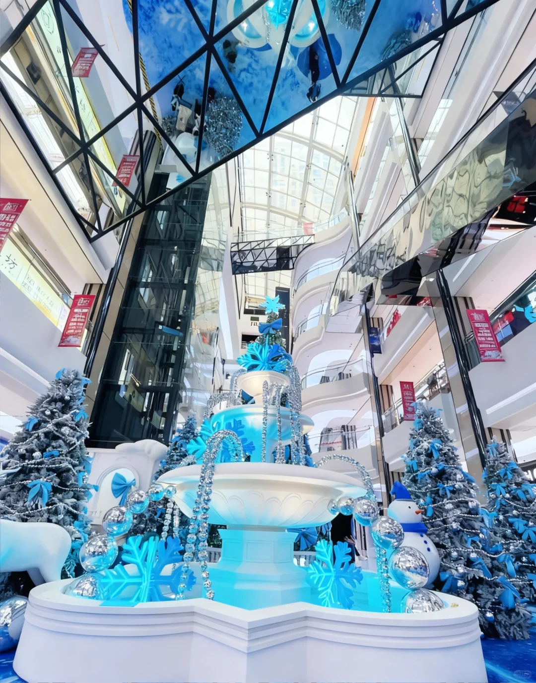 太原圣诞王炸打卡地！在北美新天地一层❄️