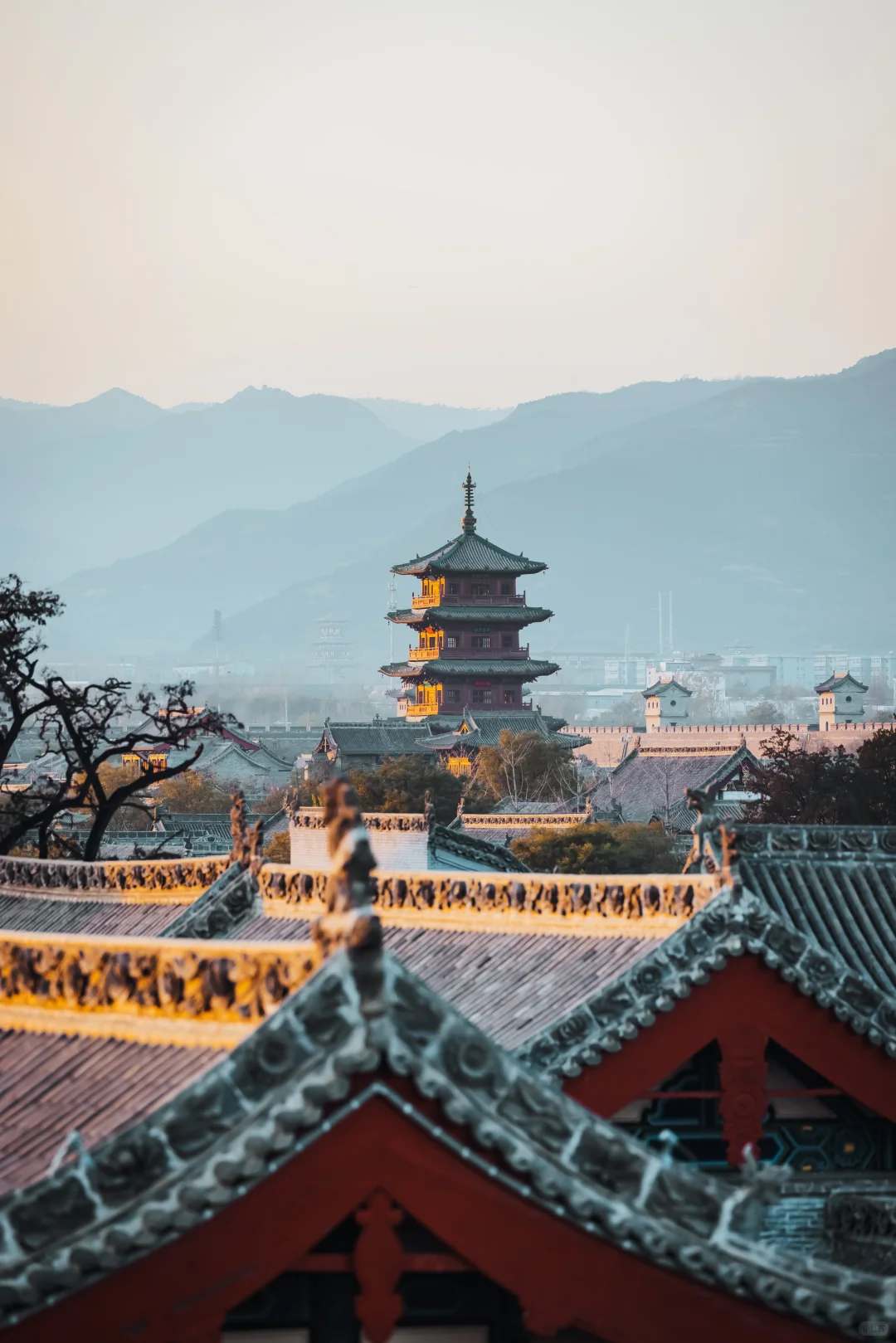 初冬的太原古县城