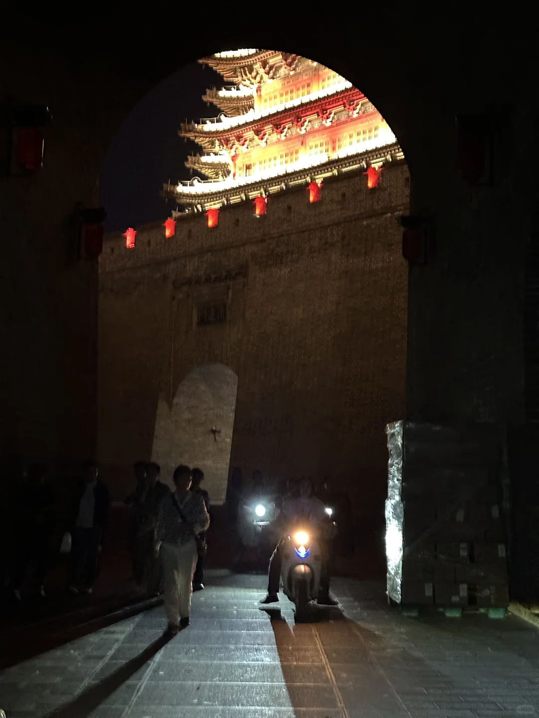 大同九龙壁 大同古城