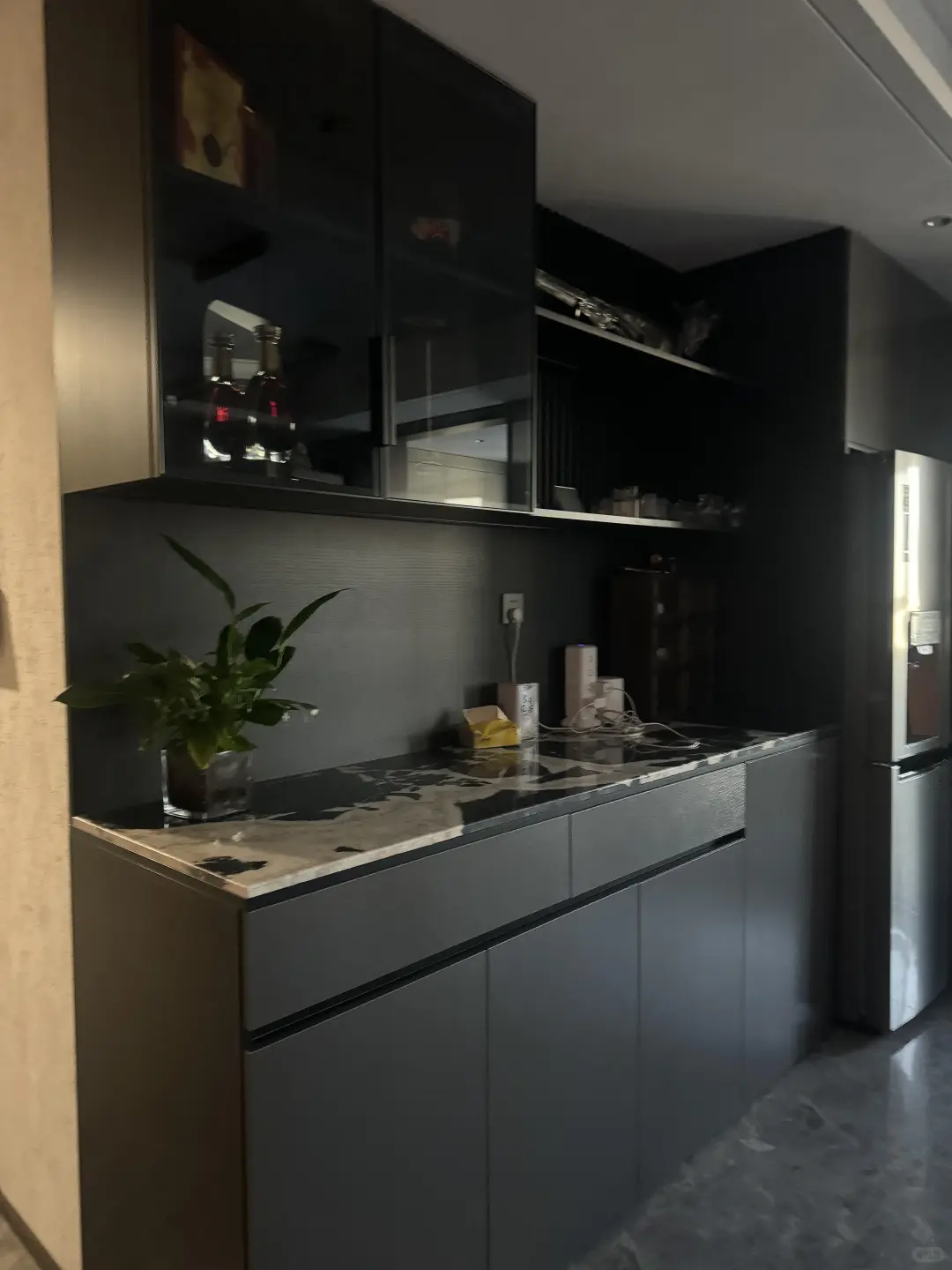 在太原万象城租套小姐姐都喜欢的网红落地窗