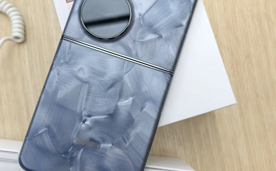 华为小折叠pocket2超值价，长治的来