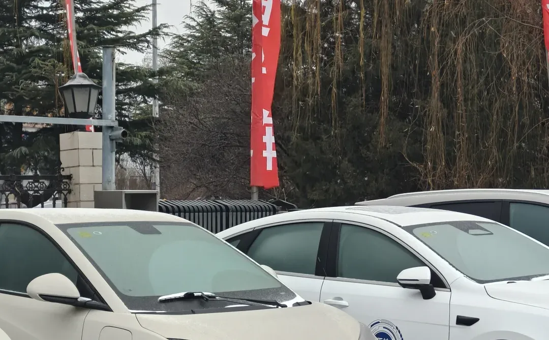 长治下雪🌨️看车冬日里的温暖小确幸❄