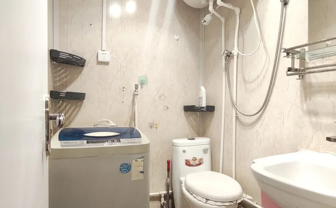 太原租房白求恩医院附近光辉小区800独厨卫