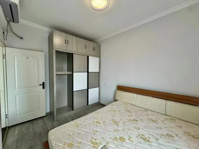 成都高新区套一房东直租长治南阳御龙府1900