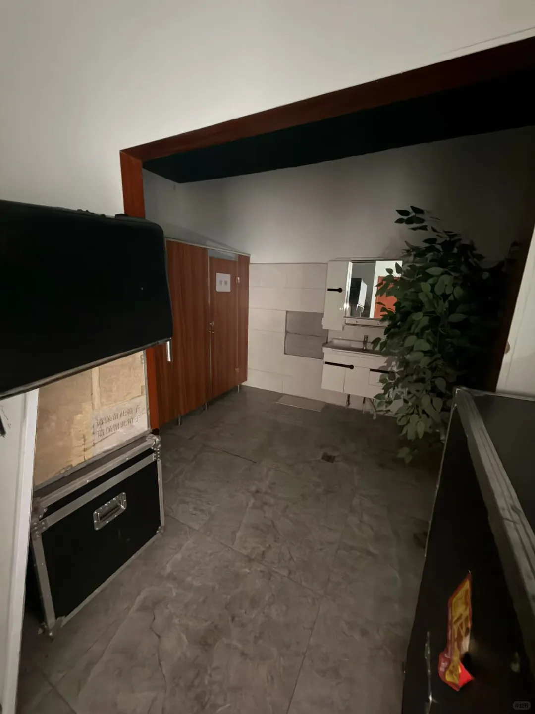 在太原茂业寻求一层高端会所带院老板看过来