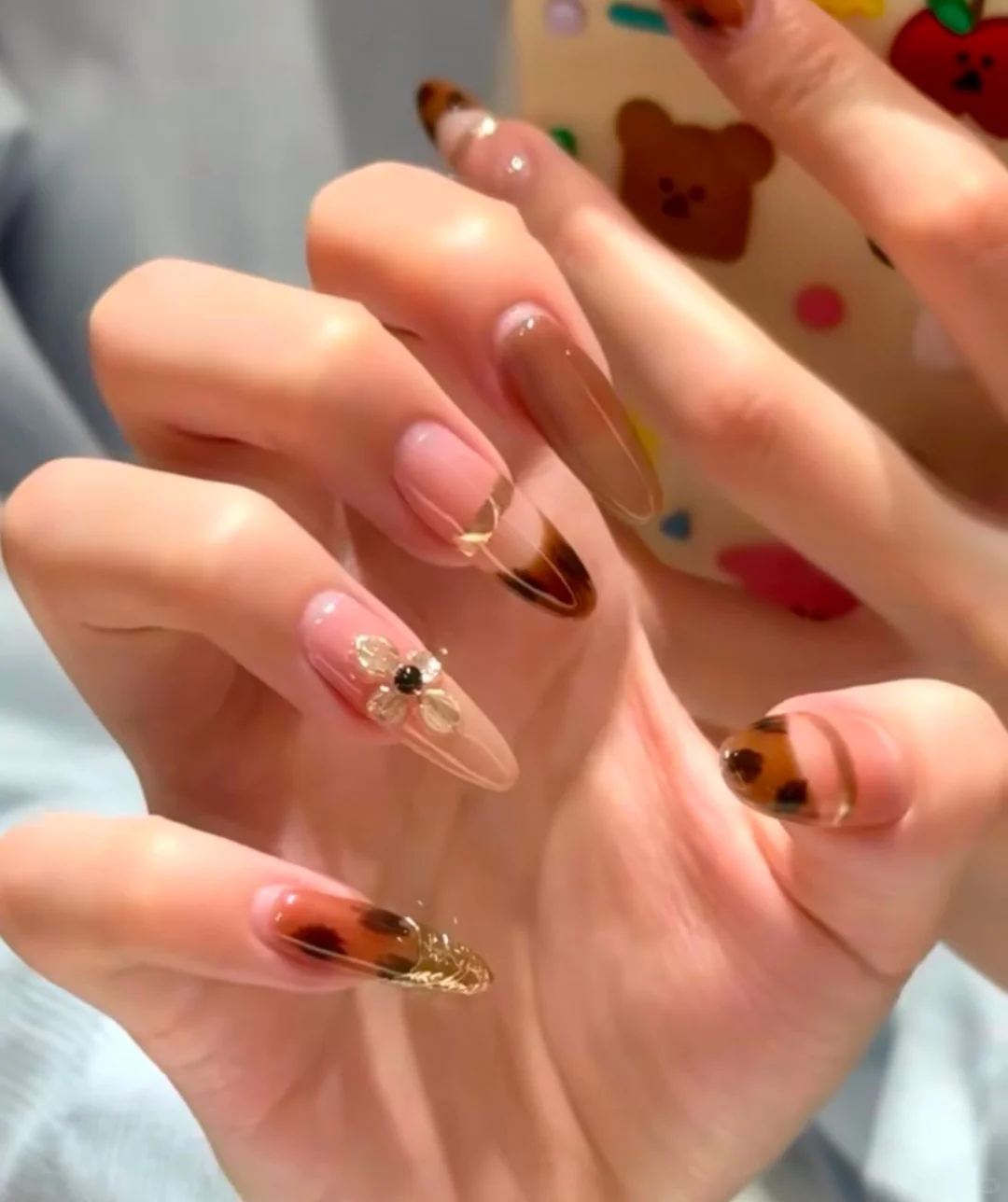 长治美甲｜豹纹雕花魔镜粉美甲