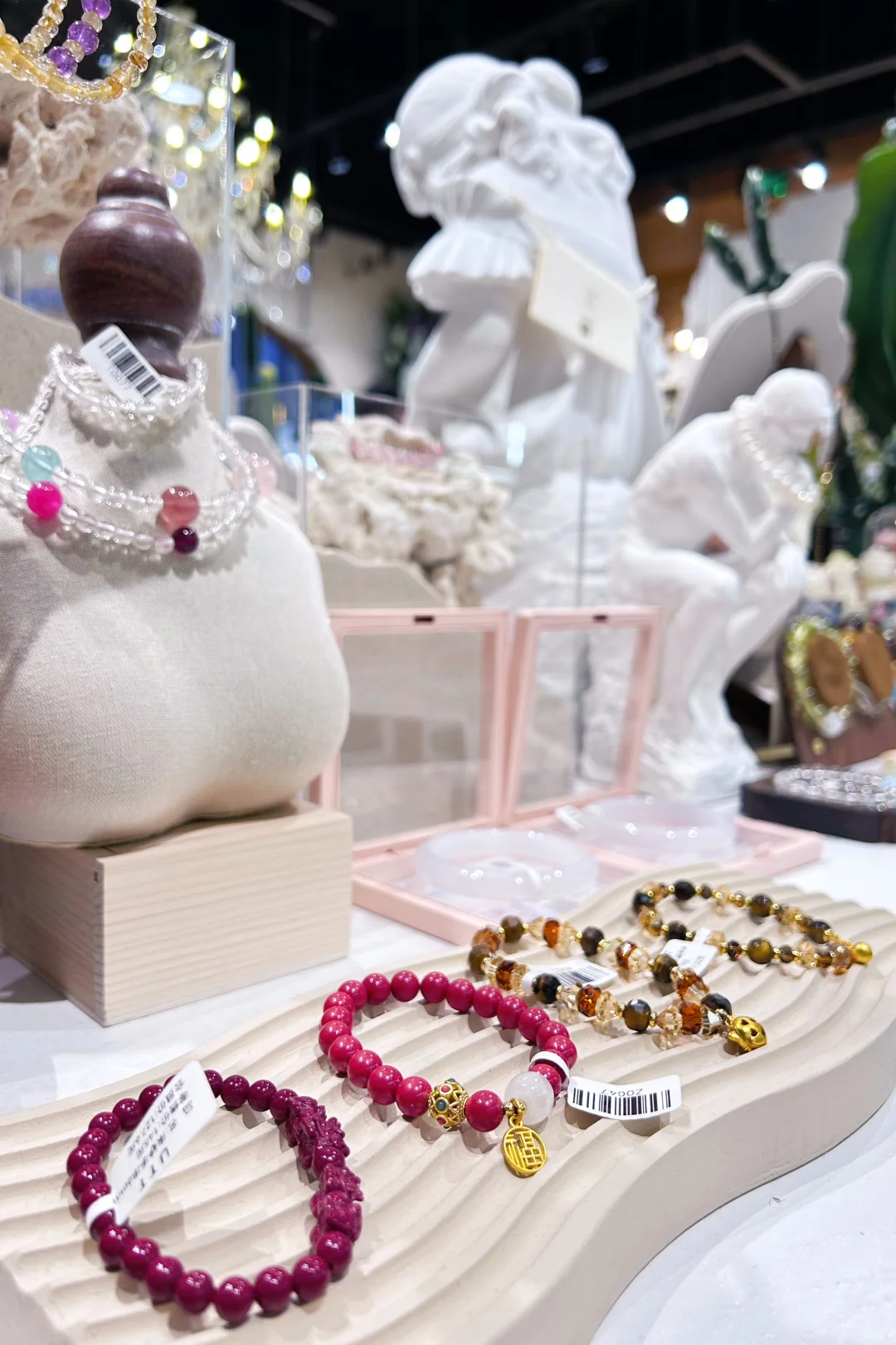 水晶控尖叫！太原这家店真的在“批发”美貌！💎