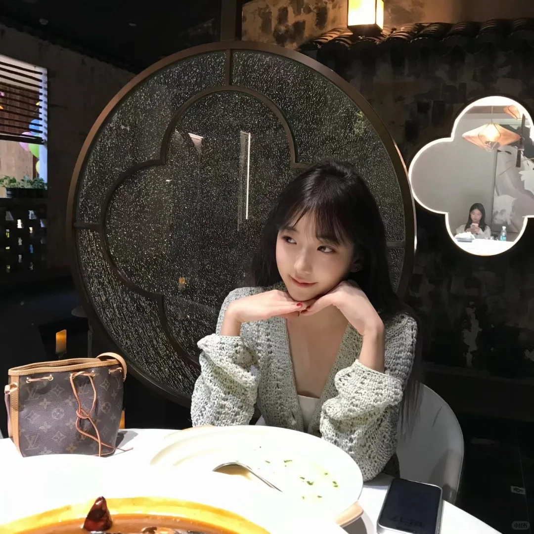 太原陪拍｜千金名媛风拍照姿势