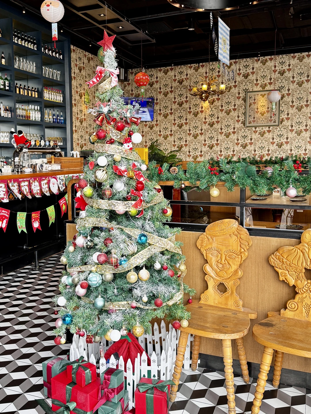 太原的圣诞氛围已经next level了🎄