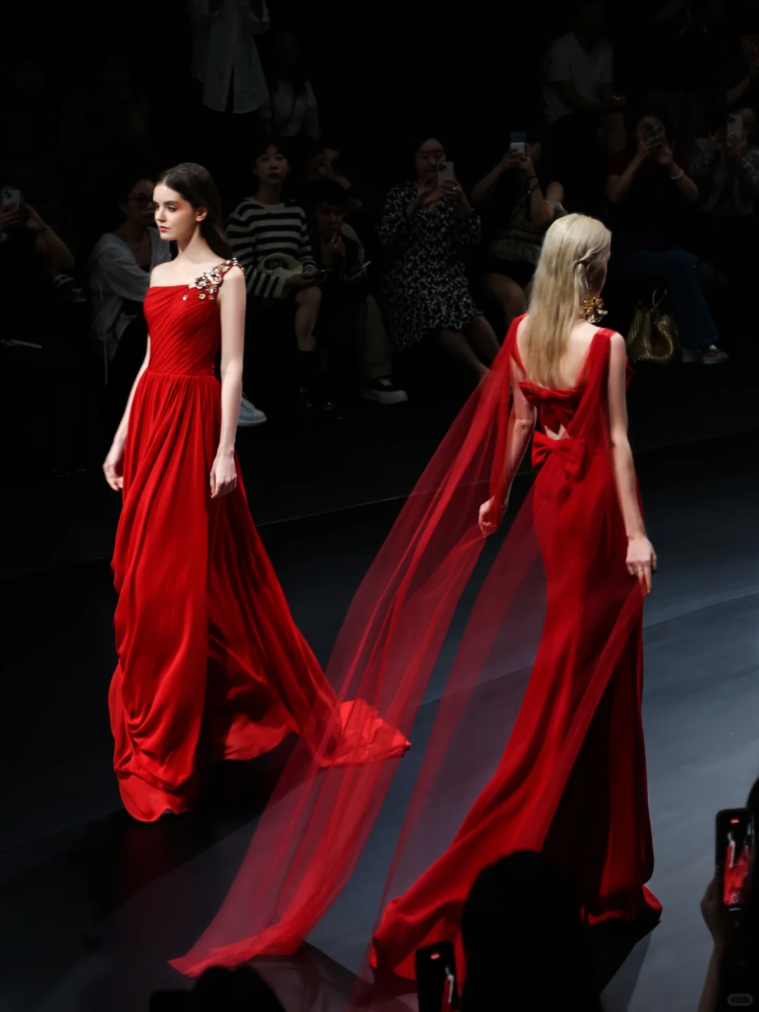 太原婚纱丨来穿白鹿同款的WHITE PRIVEE礼服