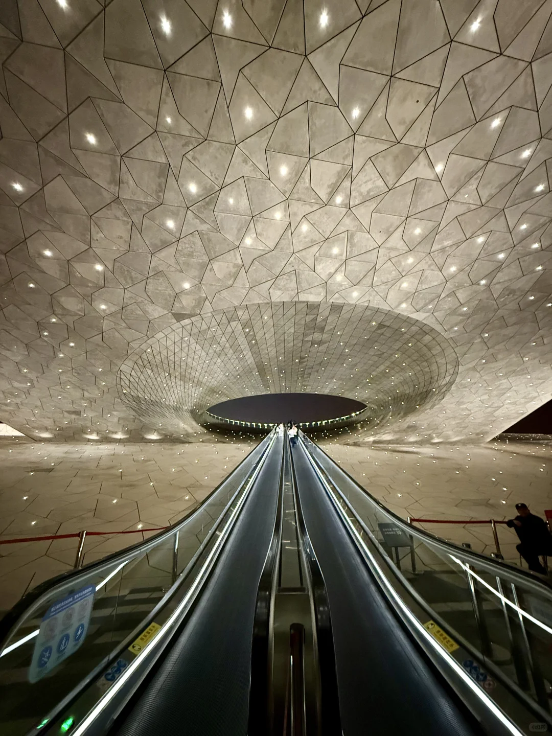 太原植物园，感谢昆凌，建筑美到失语！