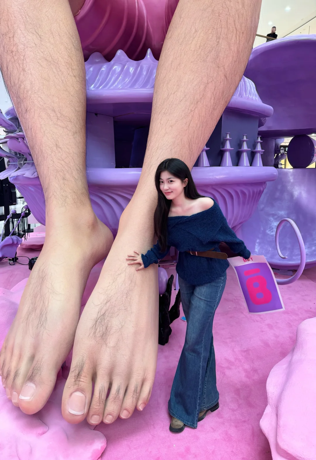 太原免费新展炸场！10米巨人空降茂业