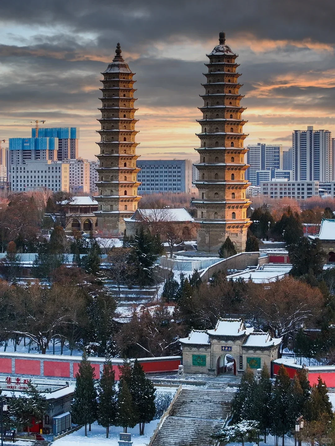 没有人能拒绝下过雪❄️的太原！