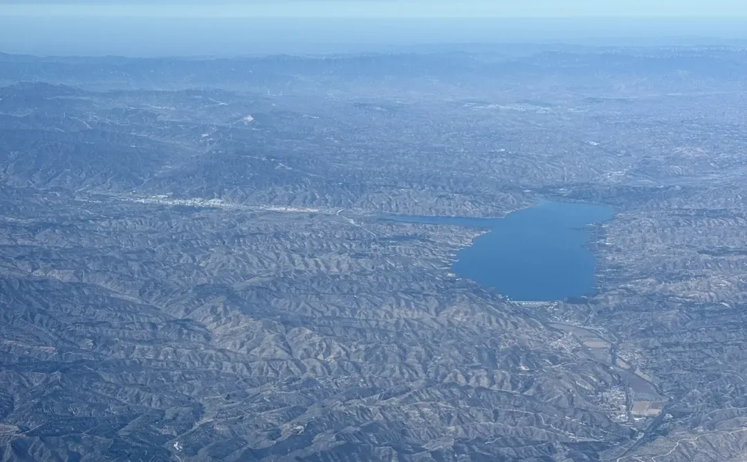 第一次认真地俯瞰了太原市