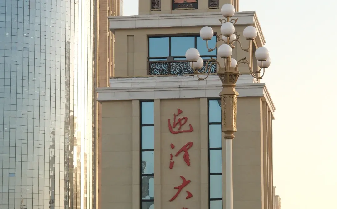 那些不提太原，一眼就很太原的图片