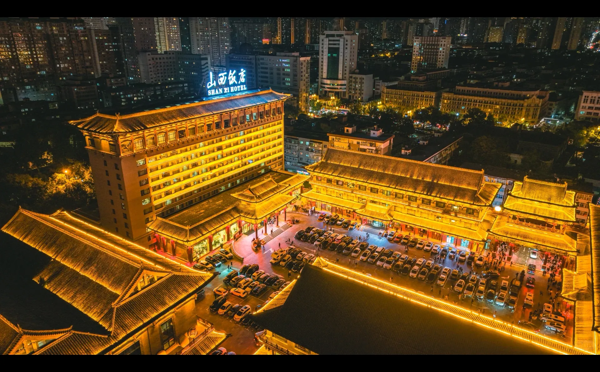 老祖宗严选审美🏮山西饭店夜景还是太权威了