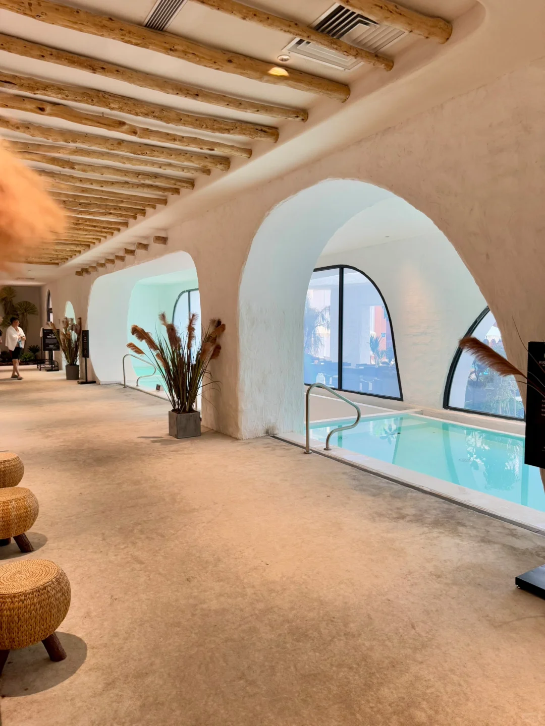 太原也有暴风雨温泉了⛈️谁能不爱这种氛围感