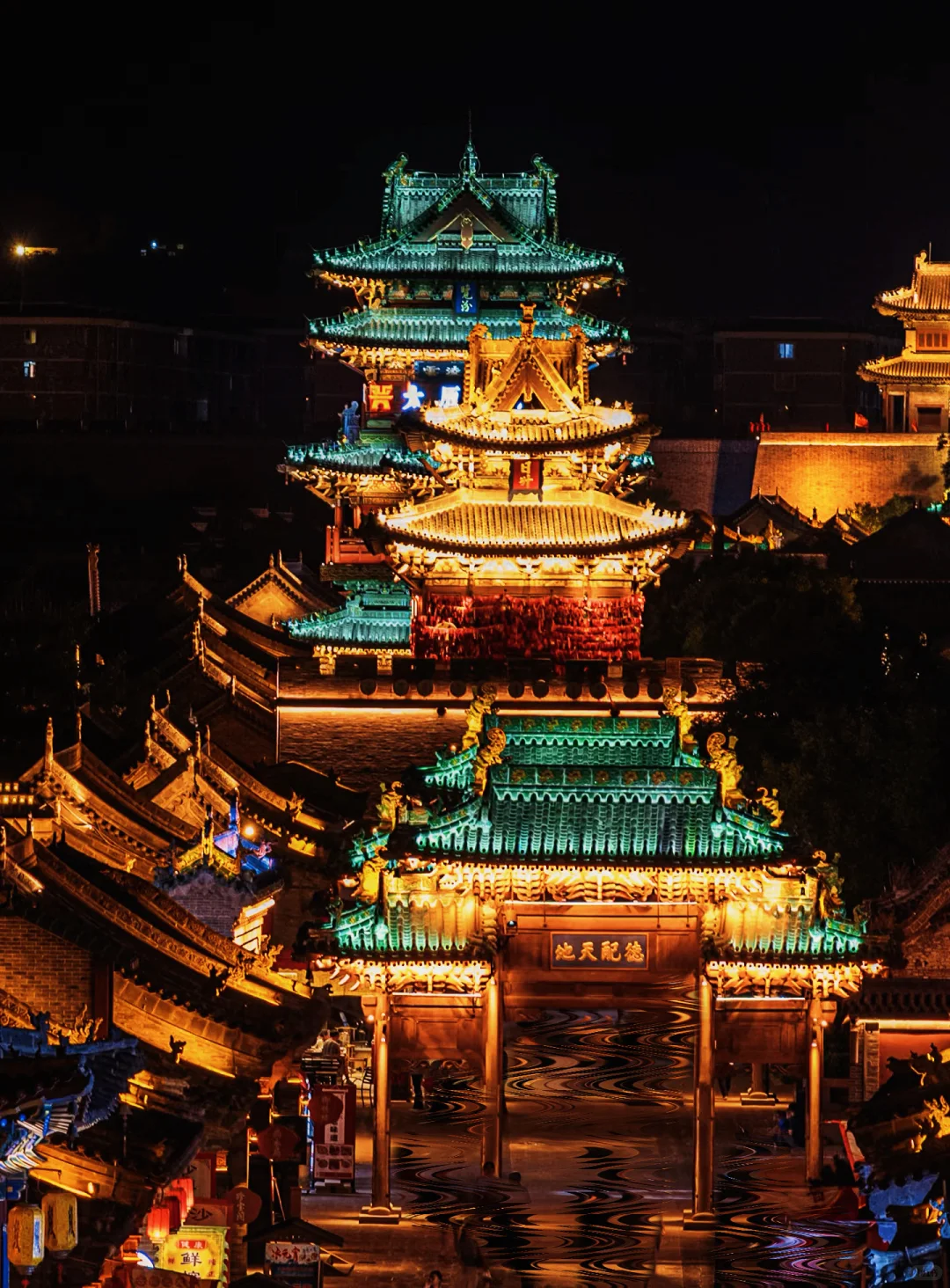 太原很低调夜景很好看的城市